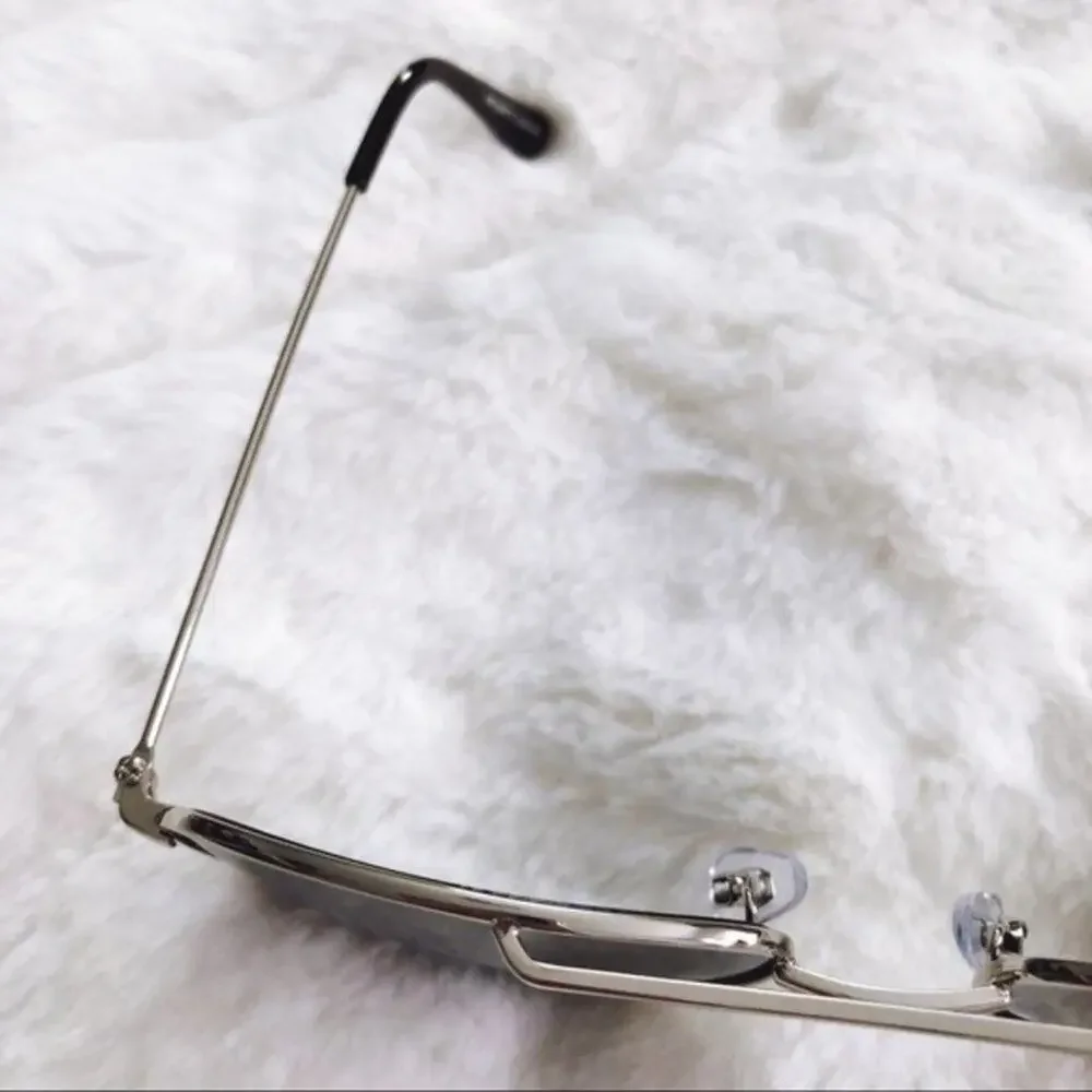 Hunter Silver Mirrored Aviator Sunglasses